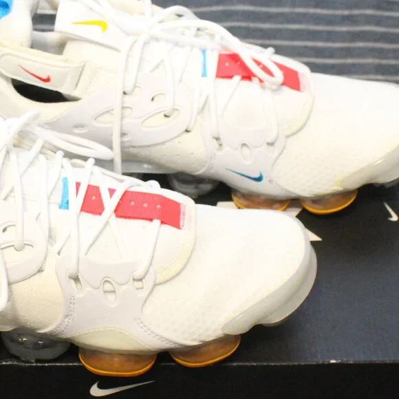 Nike Air VaporMax D/MS/X in Summit White - Picture 3 of 15